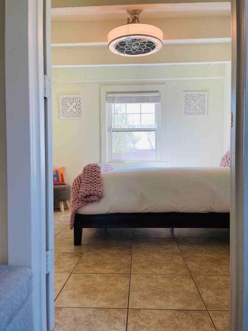 Quaint Historic Cottage In Downtown Phoenix Esterno foto