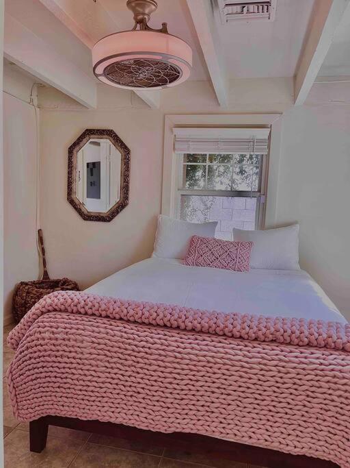 Quaint Historic Cottage In Downtown Phoenix Esterno foto